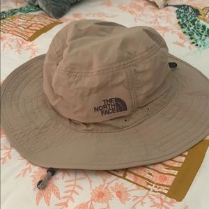 COPY - North Face Sun Hat
